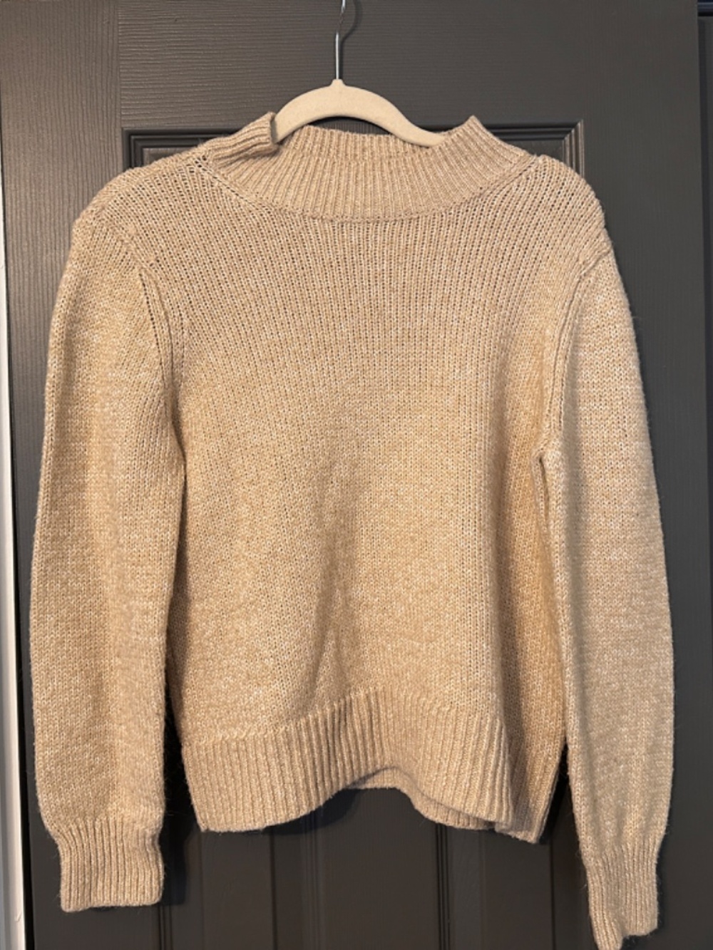 Tan Gap Crew Neck Knit Sweater - Medium - Picture 2 of 4